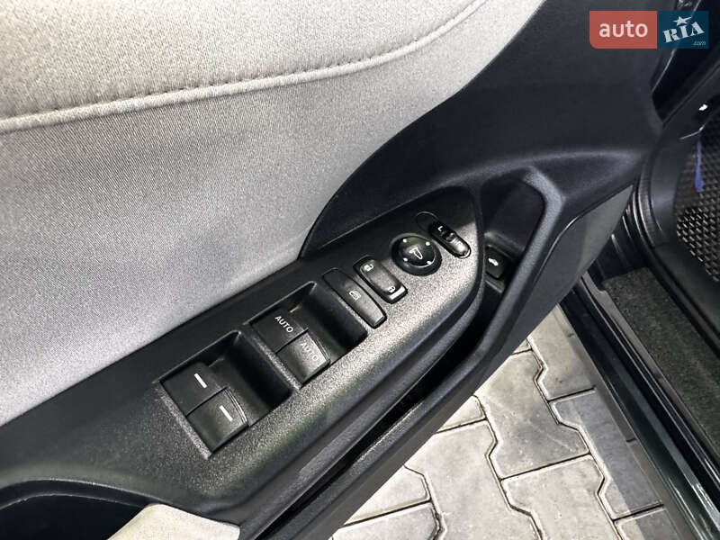 Седан Honda Insight 2019 в Одессе