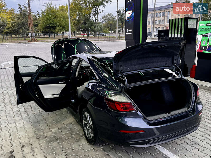 Седан Honda Insight 2019 в Одессе
