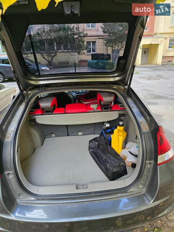 Хэтчбек Honda Insight 2012 в Харькове