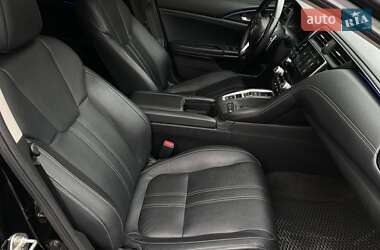 Седан Honda Insight 2019 в 