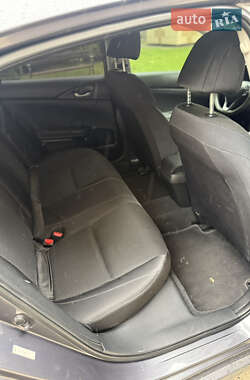 Седан Honda Insight 2021 в  фото 8 Седан Honda Insight 2021 в