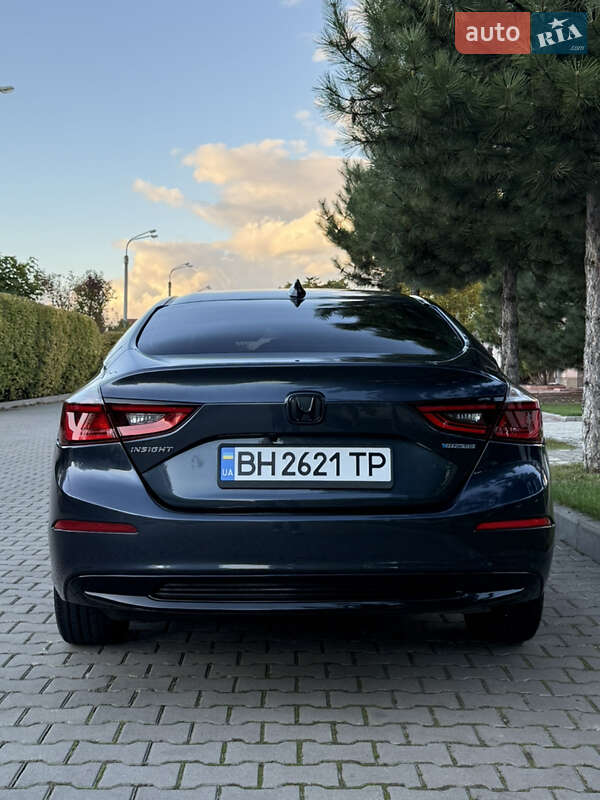 Седан Honda Insight 2018 в Одессе