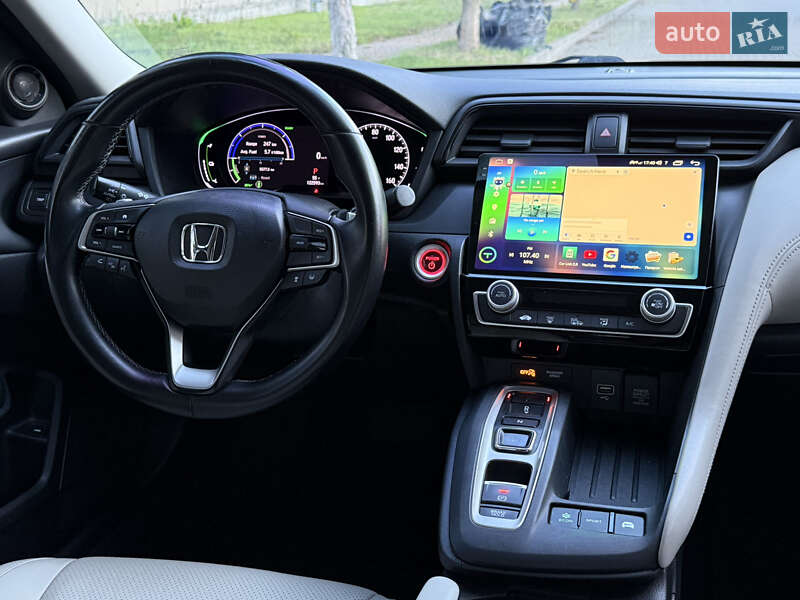 Седан Honda Insight 2018 в Одессе