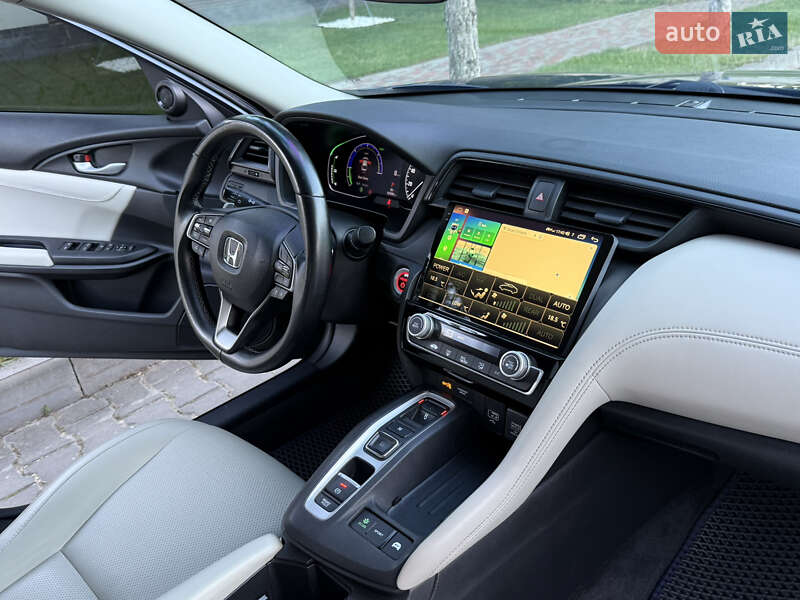 Седан Honda Insight 2018 в Одессе