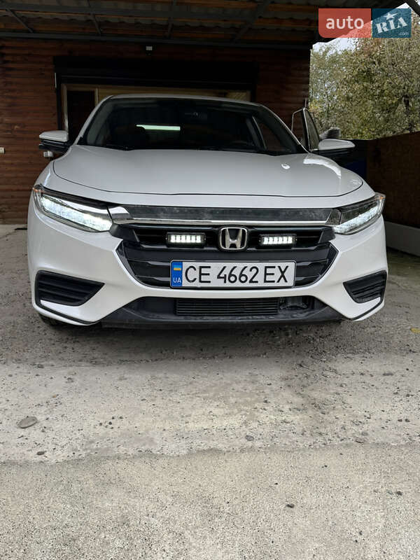 Седан Honda Insight 2020 в Чернівцях