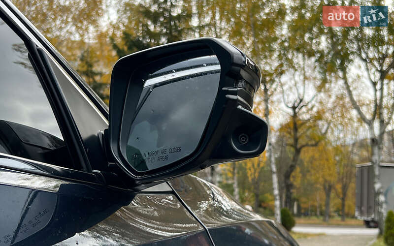 Седан Honda Insight 2019 в Львове