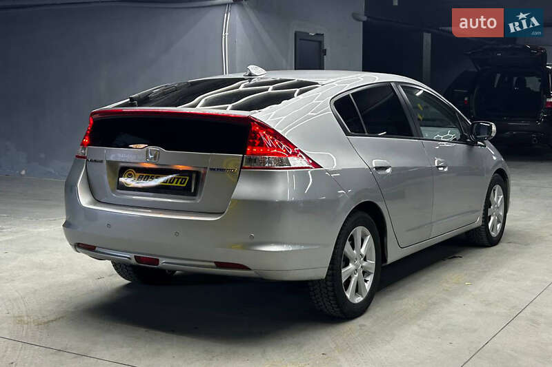 Хетчбек Honda Insight 2010 в Чернівцях фото 6 Хетчбек Honda Insight 2010 в Чернівцях