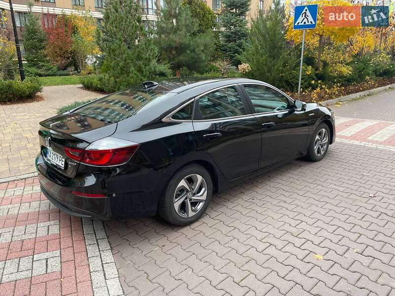 Седан Honda Insight 2019 в Киеве