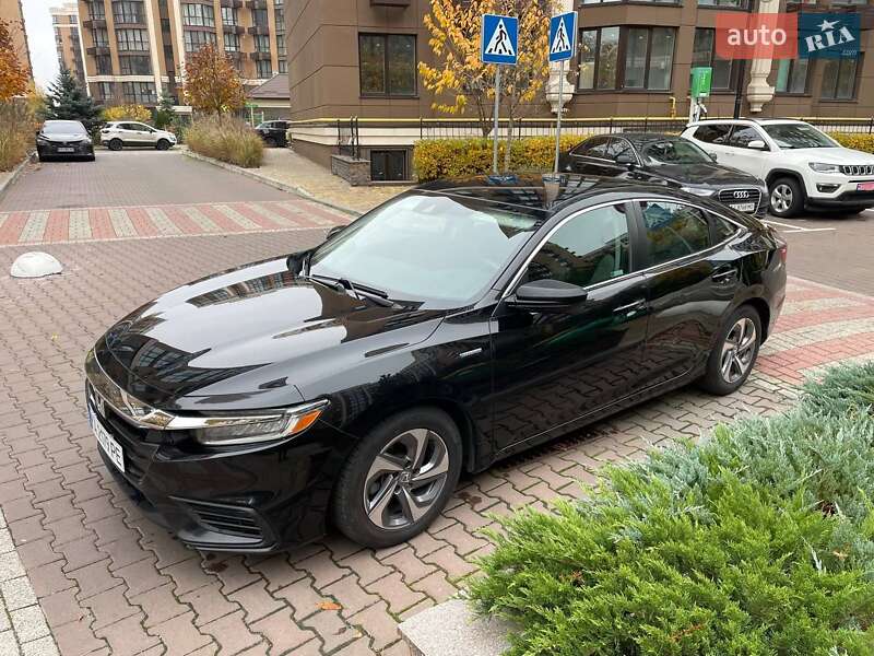 Седан Honda Insight 2019 в Киеве