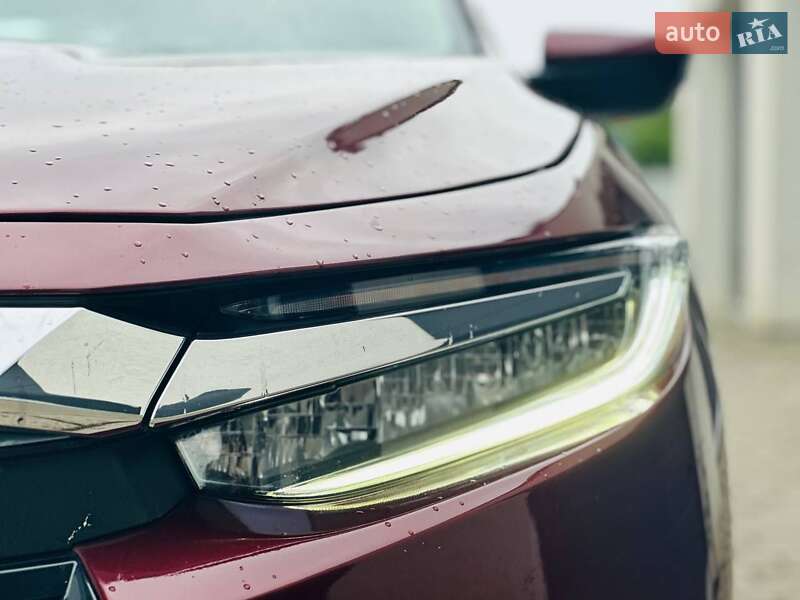 Седан Honda Insight 2018 в Луцке
