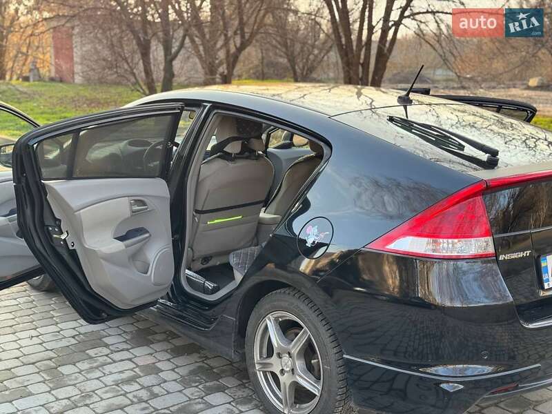 Хэтчбек Honda Insight 2010 в Кременчуге