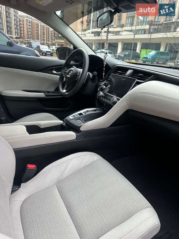 Седан Honda Insight 2022 в Киеве фото 10 Седан Honda Insight 2022 в Киеве