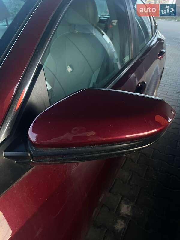 Седан Honda Insight 2019 в Ровно