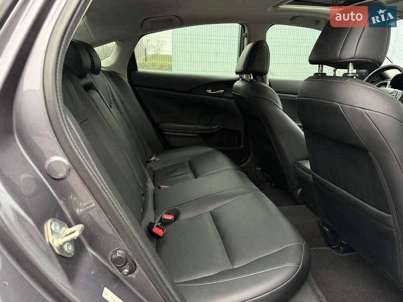 Седан Honda Insight 2020 в Киеве фото 24 Седан Honda Insight 2020 в Киеве