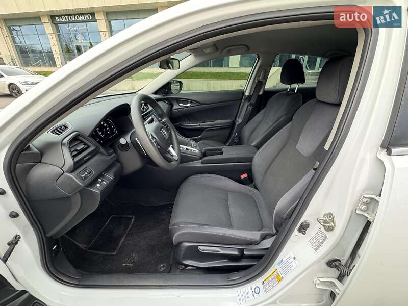 Седан Honda Insight 2018 в Дніпрі