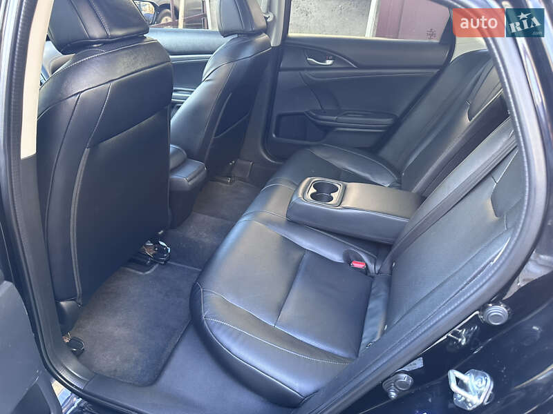 Седан Honda Insight 2020 в Києві