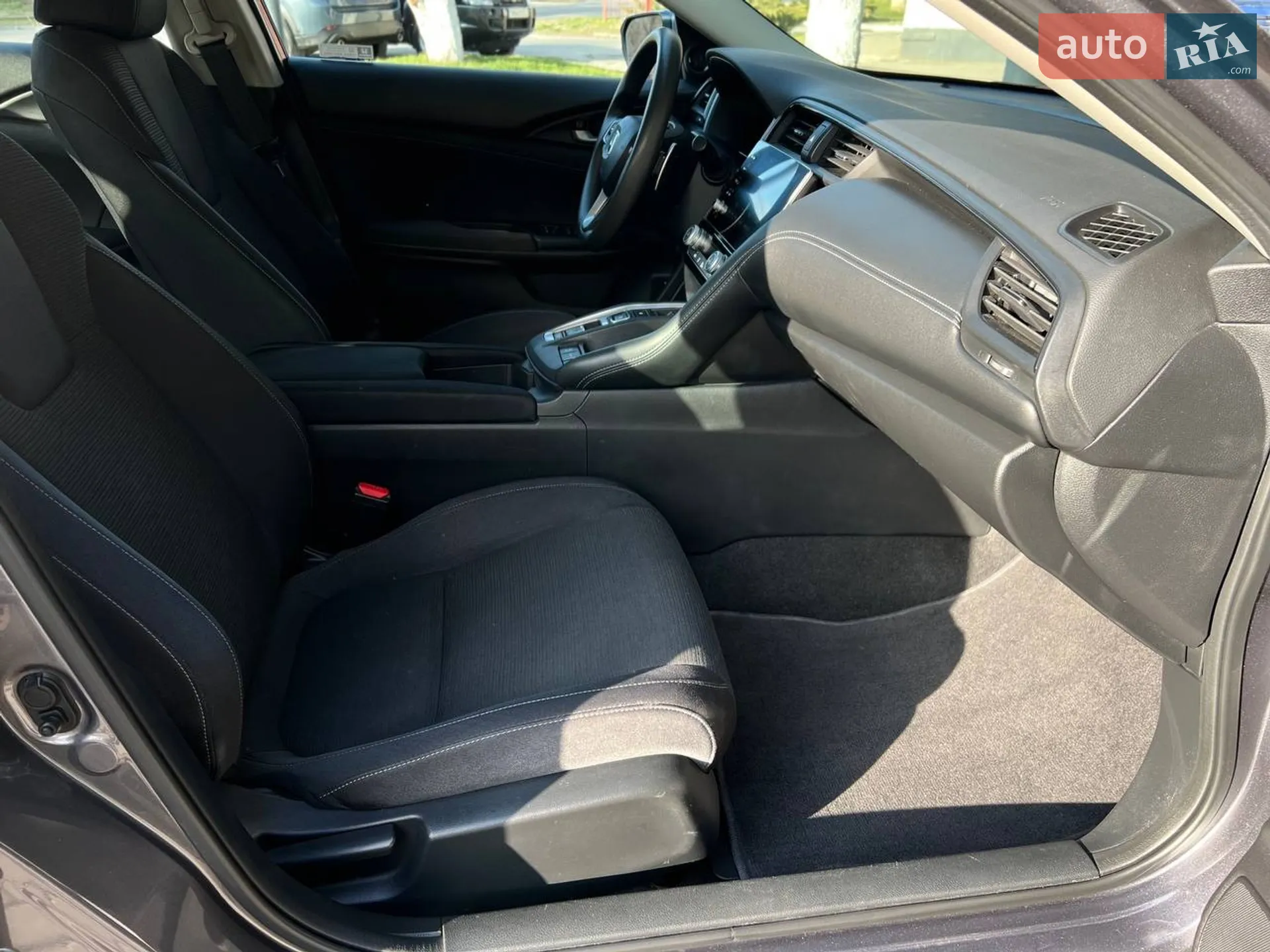 2019 Honda Insight - мініатюра 17