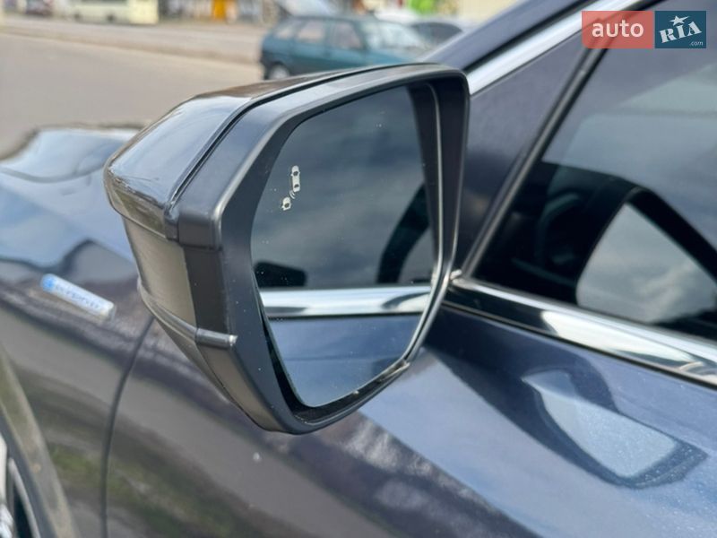 Седан Honda Insight 2021 в Кропивницком