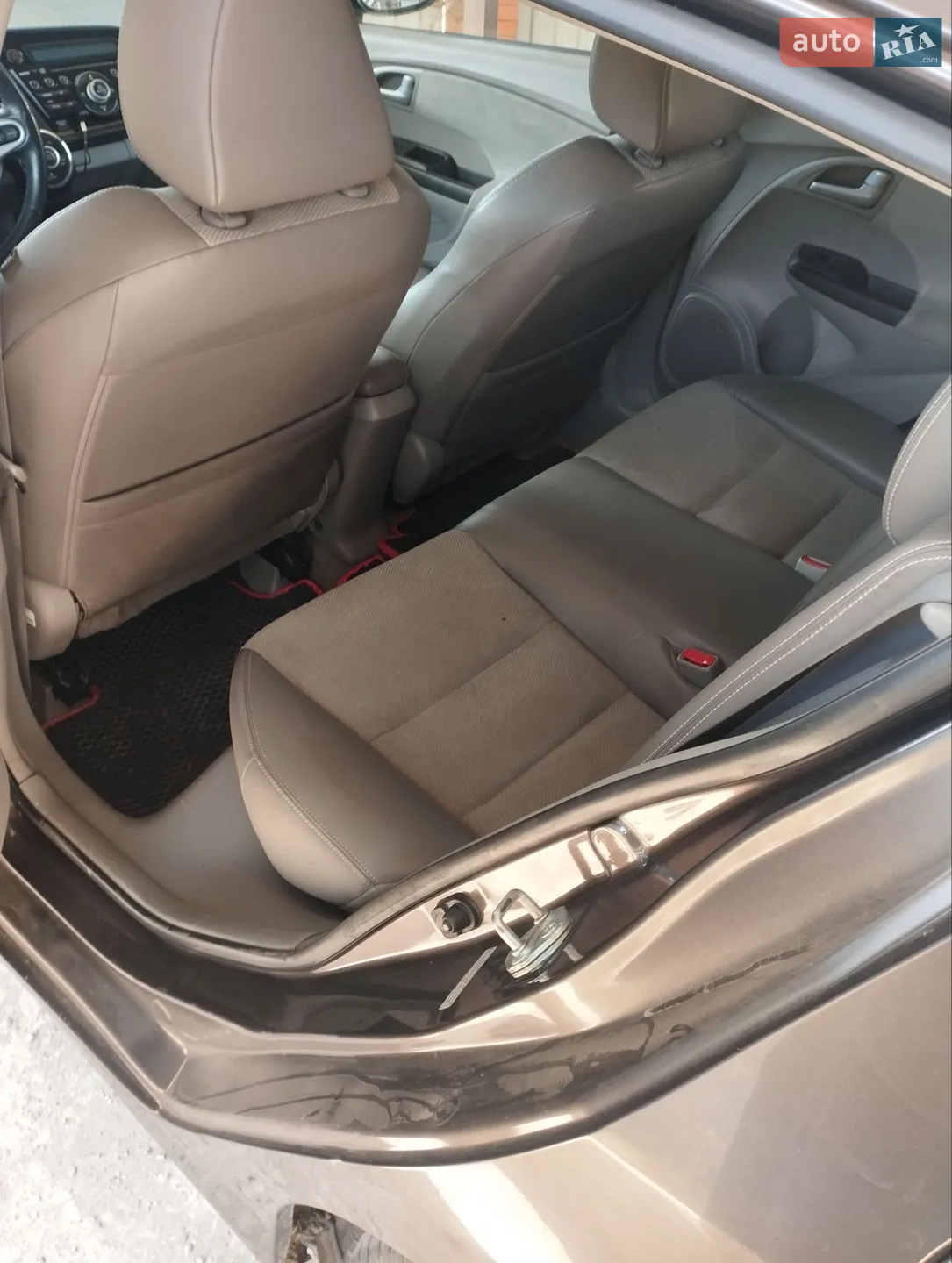 2012 Honda Insight - мініатюра 9