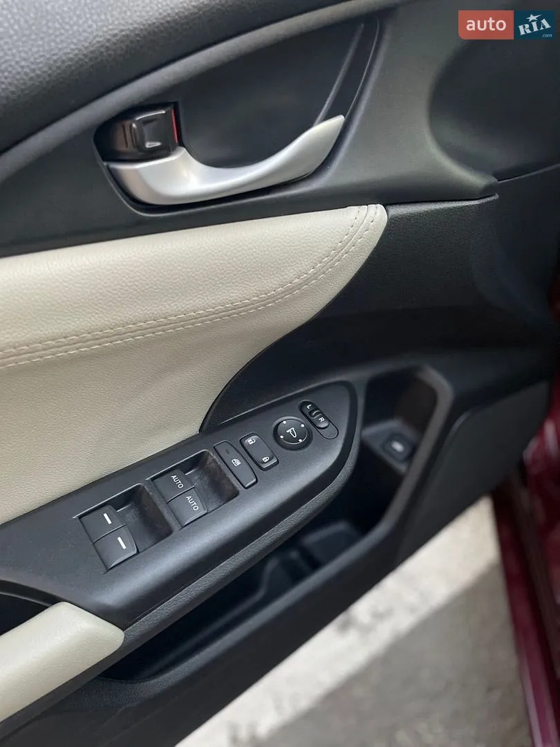 2019 Honda Insight - мініатюра 16