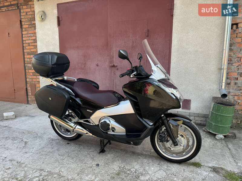 Мотоцикл Спорт-туризм Honda Integra 700 2012 в Хмельницком