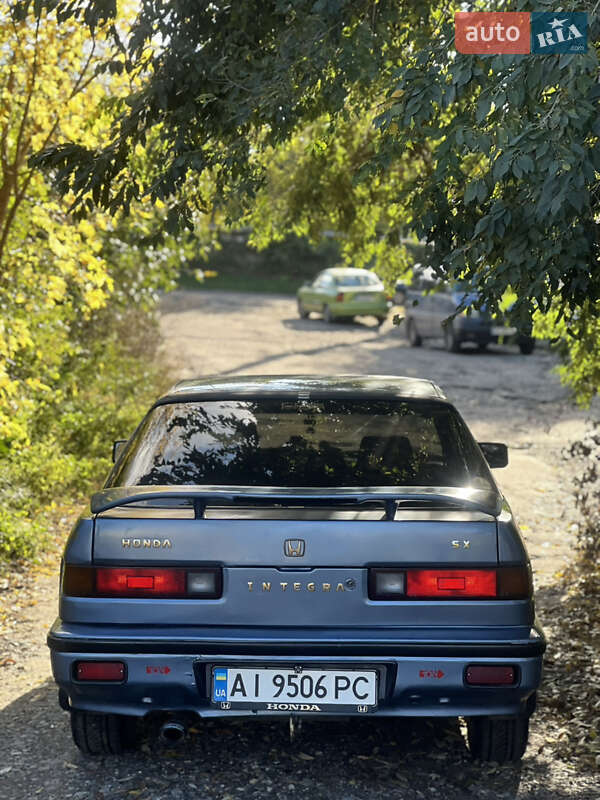 Лифтбек Honda Integra 1988 в Киеве фото 3 Лифтбек Honda Integra 1988 в Киеве