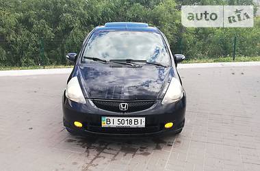 Хэтчбек Honda Jazz 2006 в Киеве