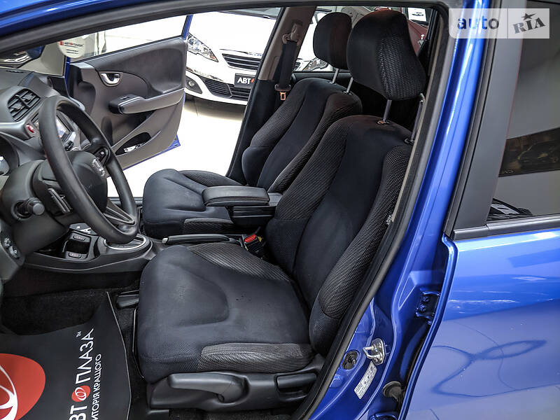 Хэтчбек Honda Jazz 2012 в Черновцах