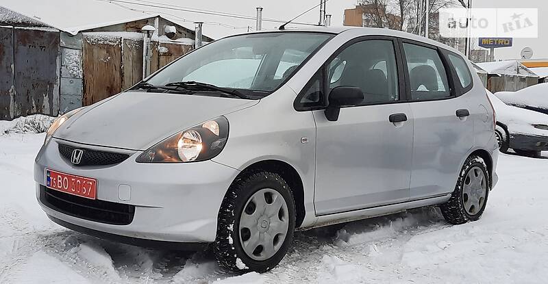 Хэтчбек Honda Jazz 2008 в Киеве