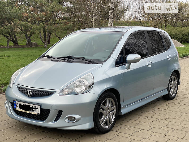 Хэтчбек Honda Jazz 2008 в 