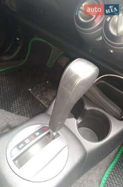 Хэтчбек Honda Jazz 2002 в 
