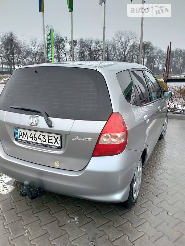 Седан Honda Jazz 2005 в Житомире