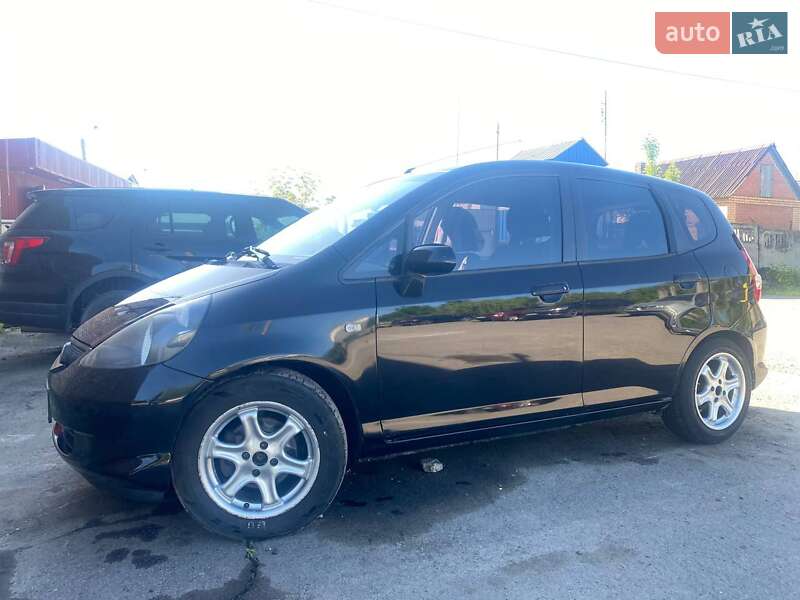 Хэтчбек Honda Jazz 2006 в Виннице