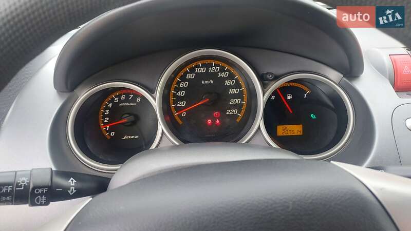 Хэтчбек Honda Jazz 2005 в Тернополе