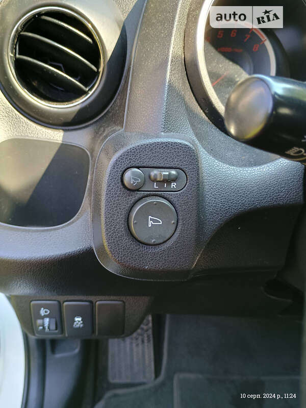 Хэтчбек Honda Jazz 2012 в Ровно фото 15 Хэтчбек Honda Jazz 2012 в Ровно
