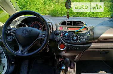 Хэтчбек Honda Jazz 2012 в 
