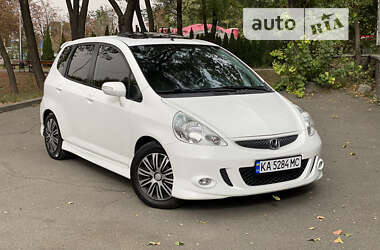 Хэтчбек Honda Jazz 2008 в Киеве