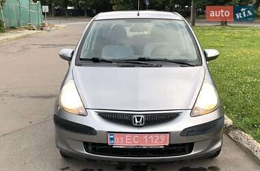 Хэтчбек Honda Jazz 2005 в 