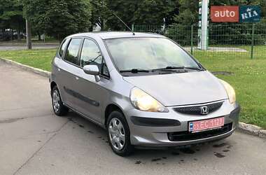 Хэтчбек Honda Jazz 2005 в 