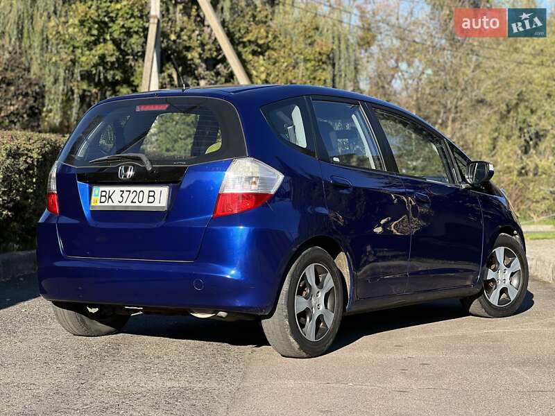 Хэтчбек Honda Jazz 2010 в Ровно фото 9 Хэтчбек Honda Jazz 2010 в Ровно