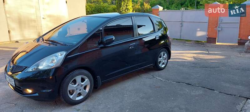 Хетчбек Honda Jazz 2009 в Ромнах