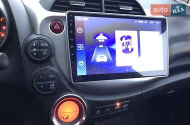 Хэтчбек Honda Jazz 2012 в 