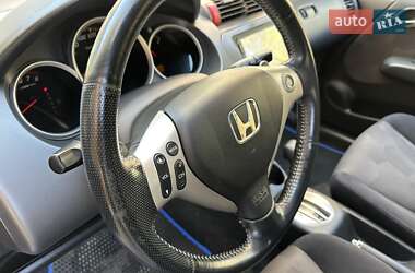 Хэтчбек Honda Jazz 2008 в 