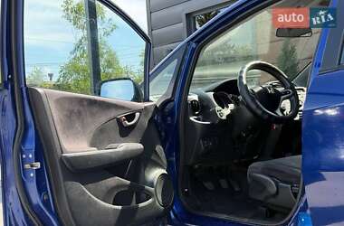 Хетчбек Honda Jazz 2010 в 