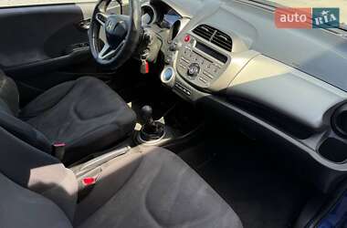 Хетчбек Honda Jazz 2010 в 