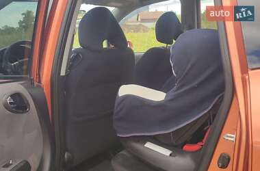 Хэтчбек Honda Jazz 2006 в 