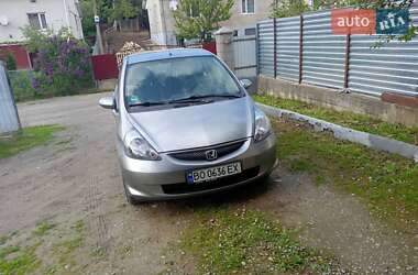 Хэтчбек Honda Jazz 2004 в 