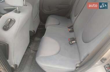 Хетчбек Honda Jazz 2005 в 