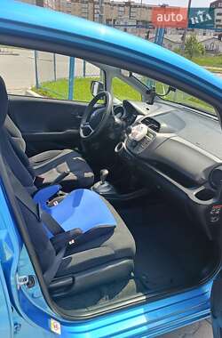 Хэтчбек Honda Jazz 2010 в 