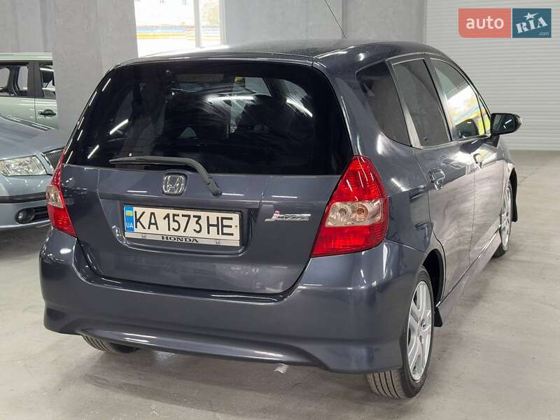 Хэтчбек Honda Jazz 2007 в Каменском